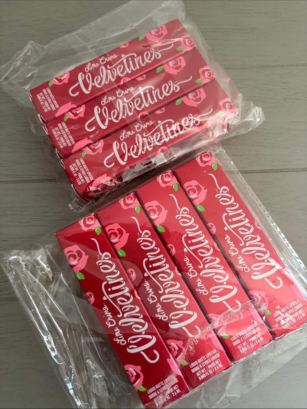 Lime Crime Classic Lipstick - Smooth matte finish - 7 full size lipsticks